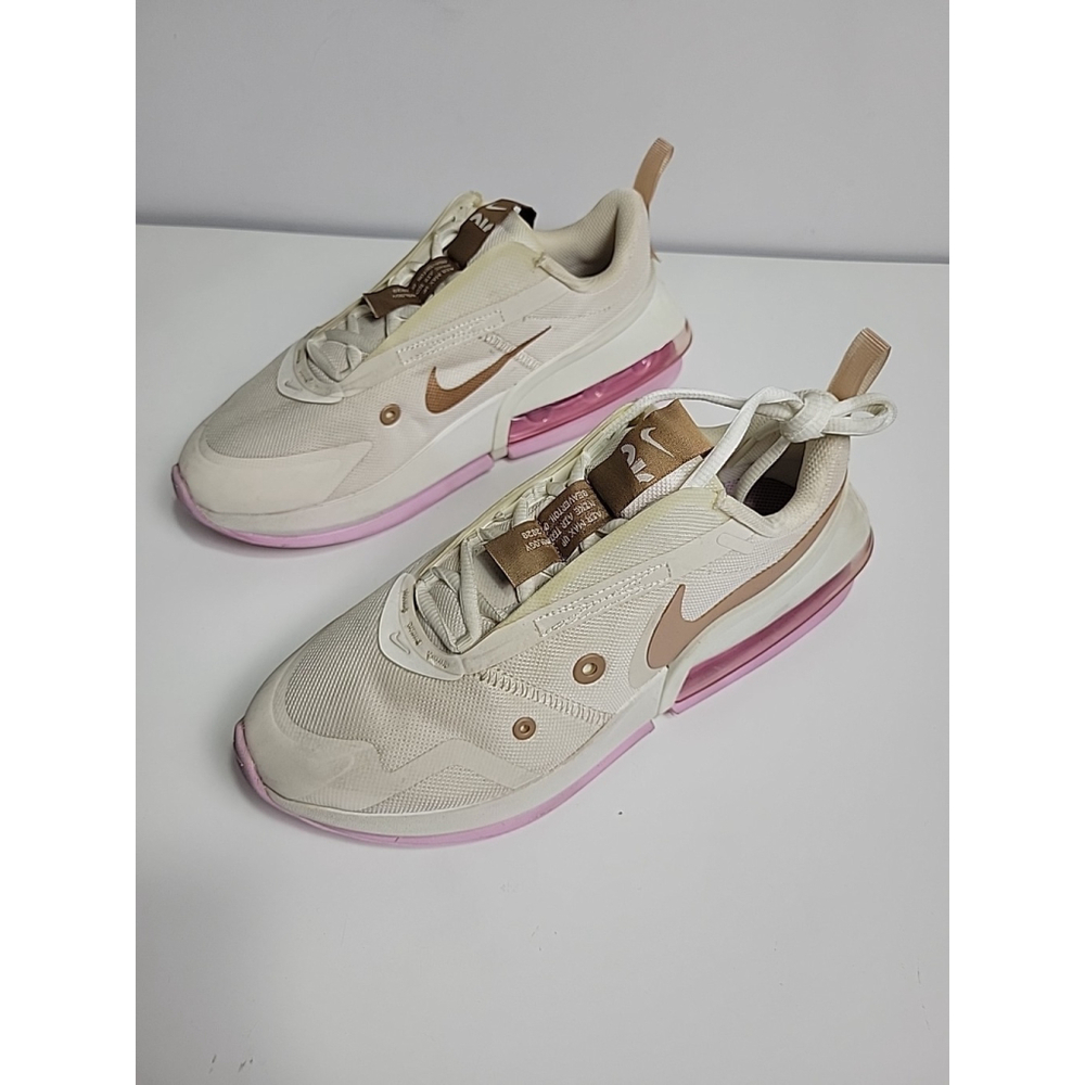 Nike Women's Cream and Pink Athletic Sneakers with Brown Swoosh - Picture 4 of 9